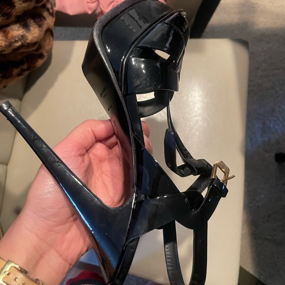 TRIBUTE PLATFORM SANDALS size 39 but it fits size 8- excellent condition - Picture 2 of 8